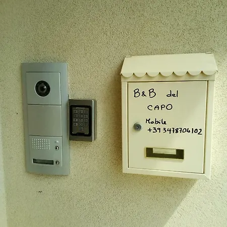 Frühstückspension Del Capo 3*